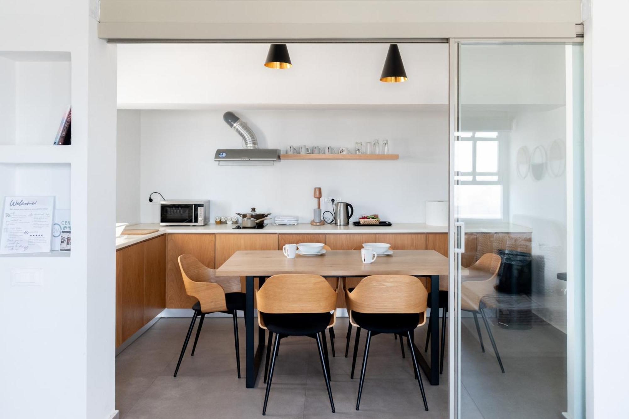 Central Hostel Oia Экстерьер фото